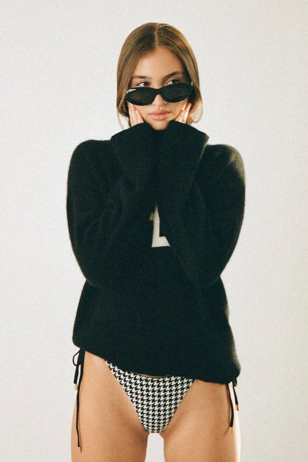 MONOGRAM CASHMERE TURTLENECK